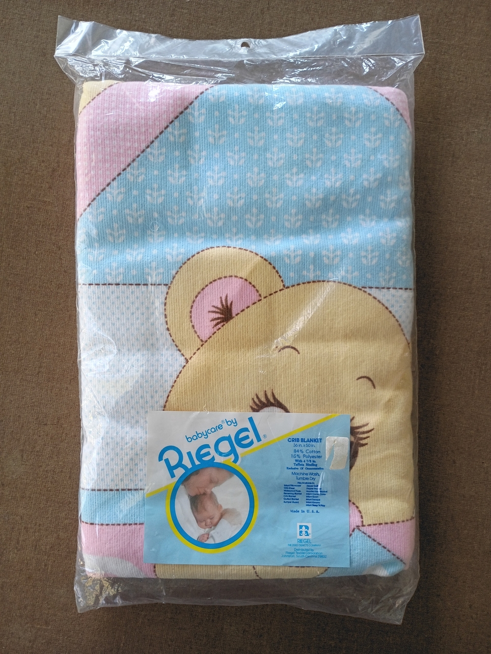 Vintage Riegel Pastel Baby Bear Crib Blanket With Satin Trim NEW In Package